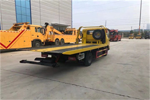 凉山非事故拖车