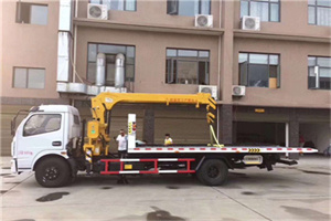 凉山附近汽车轮胎更换